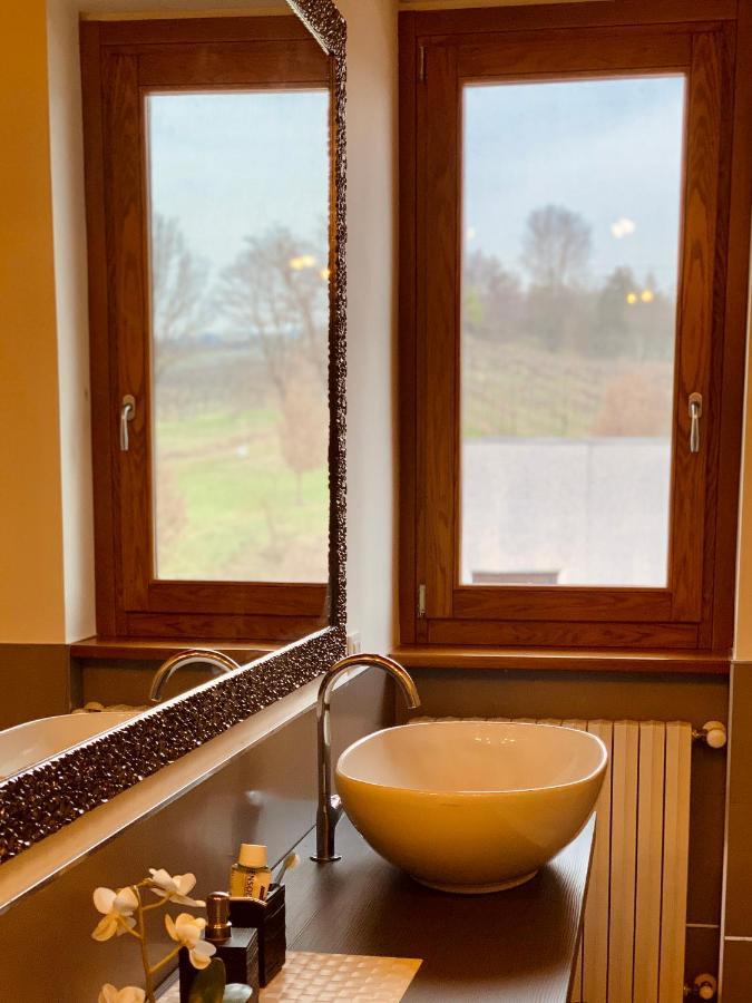 Agriturismo Bosco Longhino Santa Maria della Versa Eksteriør billede